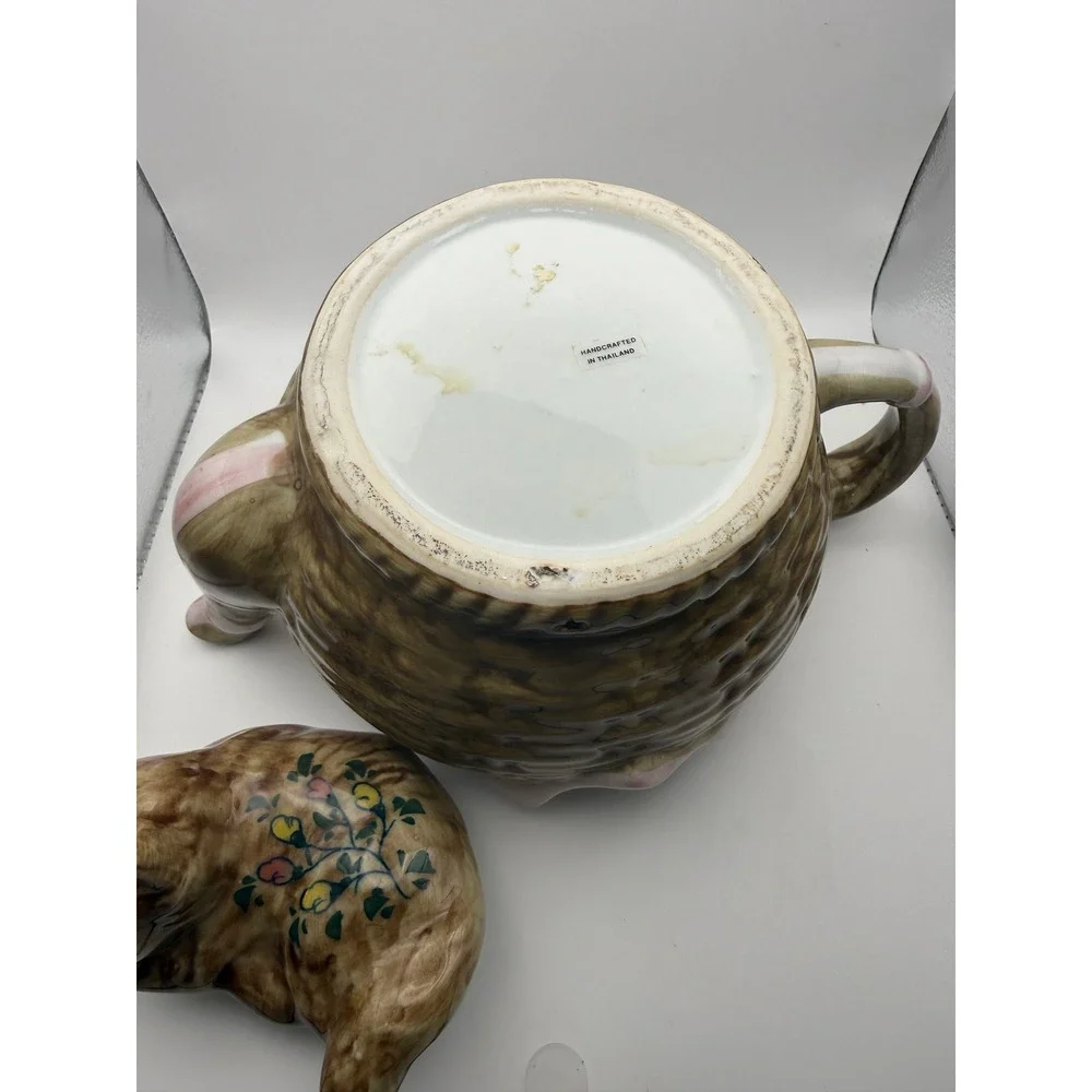 Vintage Handcrafted Thailand Cat in Basket Ceramic Teapot Pink Floral Blanket